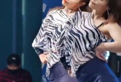 鸟叔最新爆料新闻视频,揭秘音乐界幕后故事